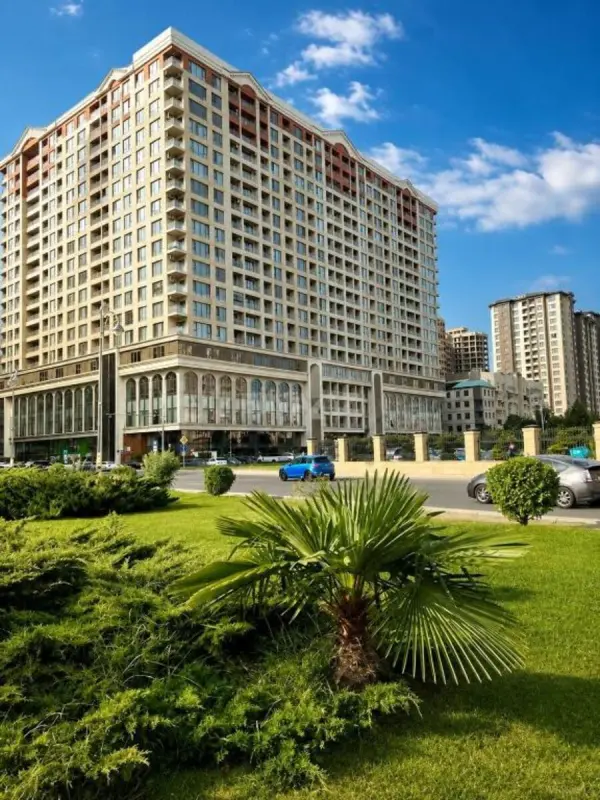 Satılır 2 otaqlı mənzil 120 m²