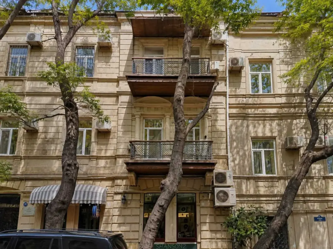 Satılır 3 otaqlı mənzil 60 m²