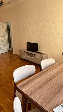 Kirayə verilir 2 otaqlı mənzil 70 m² — Bakı 2 otaq 70.00 m²