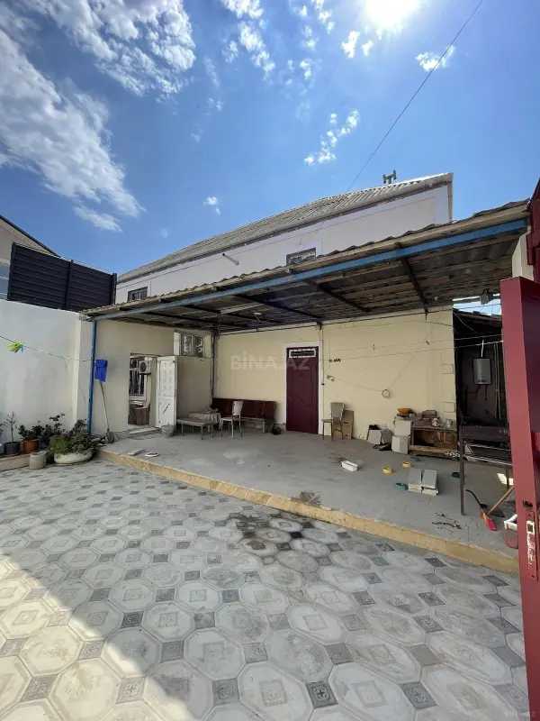 Satılır 4 otaqlı həyət evi 150 m²