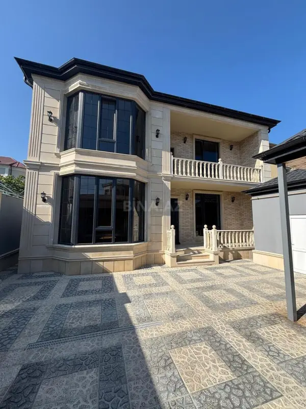 Satılır 5 otaqlı həyət evi 230 m²