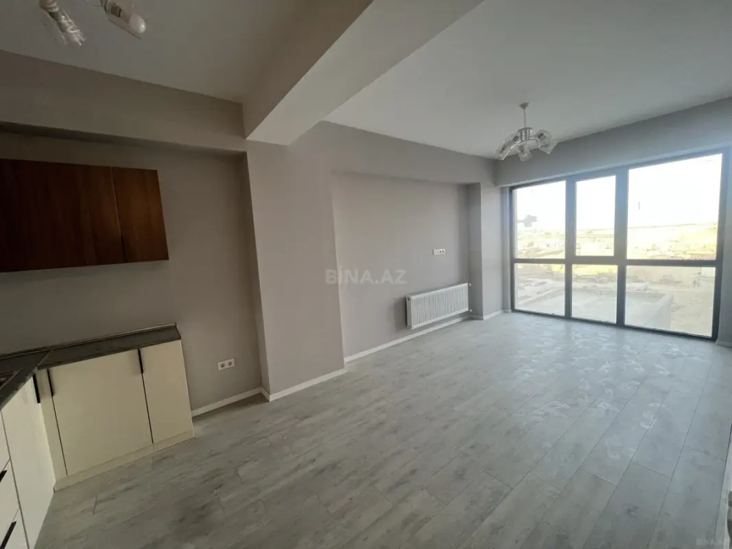 Kirayə verilir 4 otaqlı mənzil 99 m²