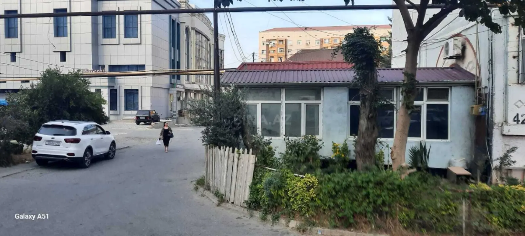 Kirayə verilir obyekt 80 m²
