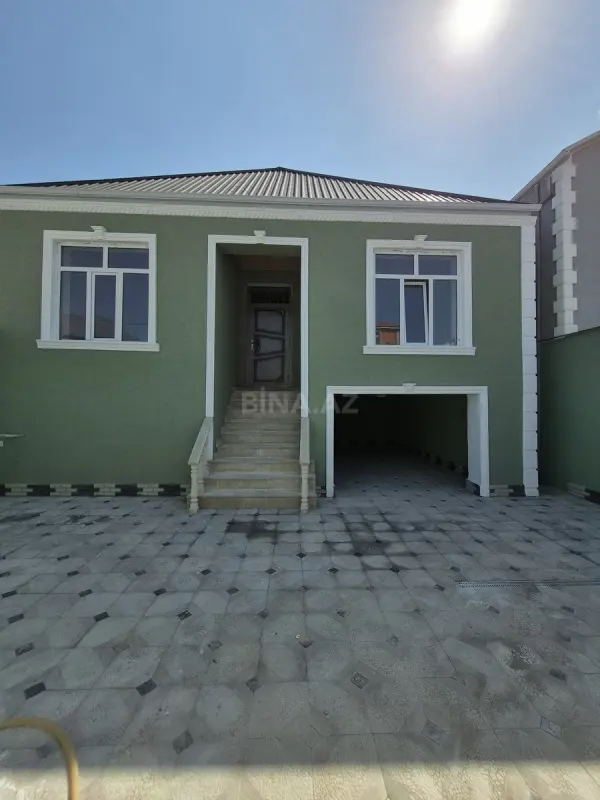 Satılır 4 otaqlı həyət evi 100 m²