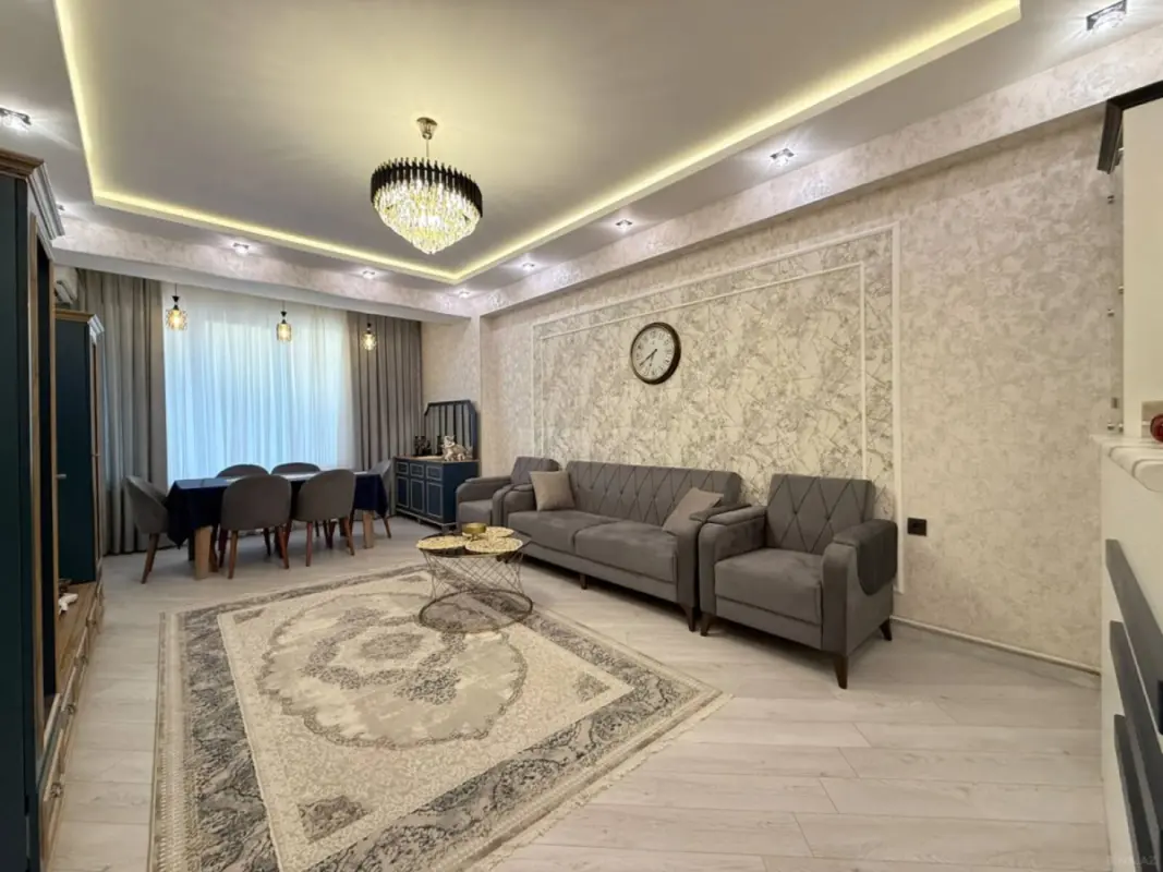 Satılır 3 otaqlı mənzil 95 m²