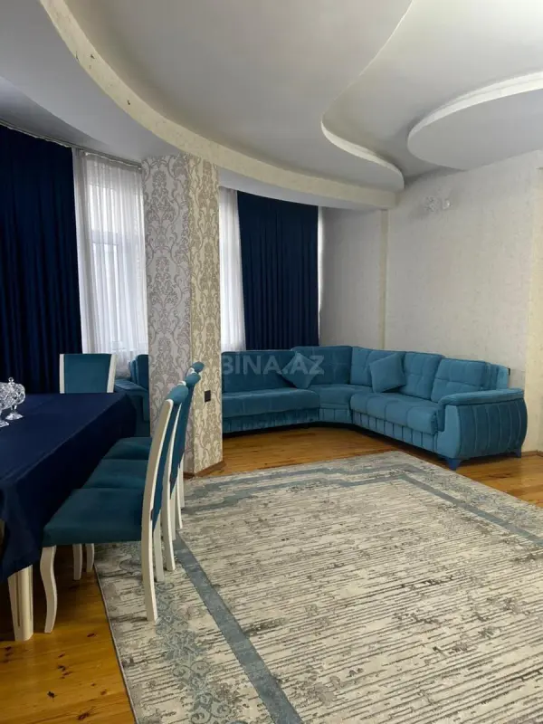 Satılır 3 otaqlı mənzil 150 m²