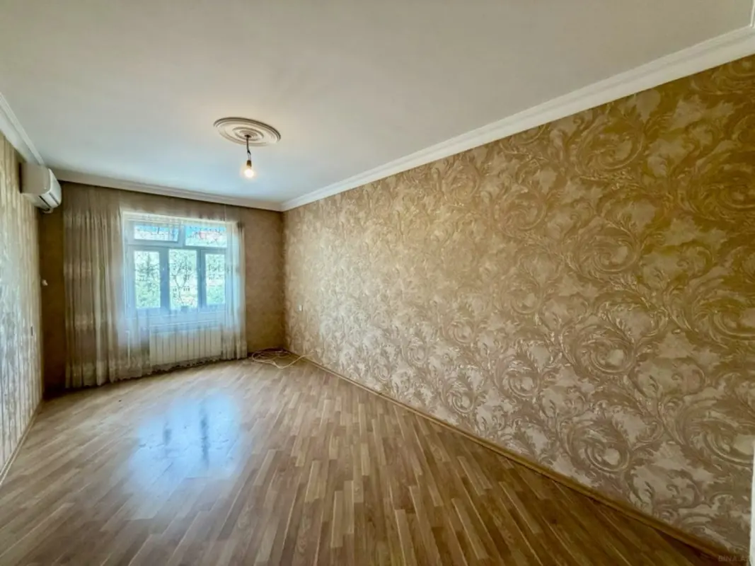 Satılır 3 otaqlı mənzil 65 m²