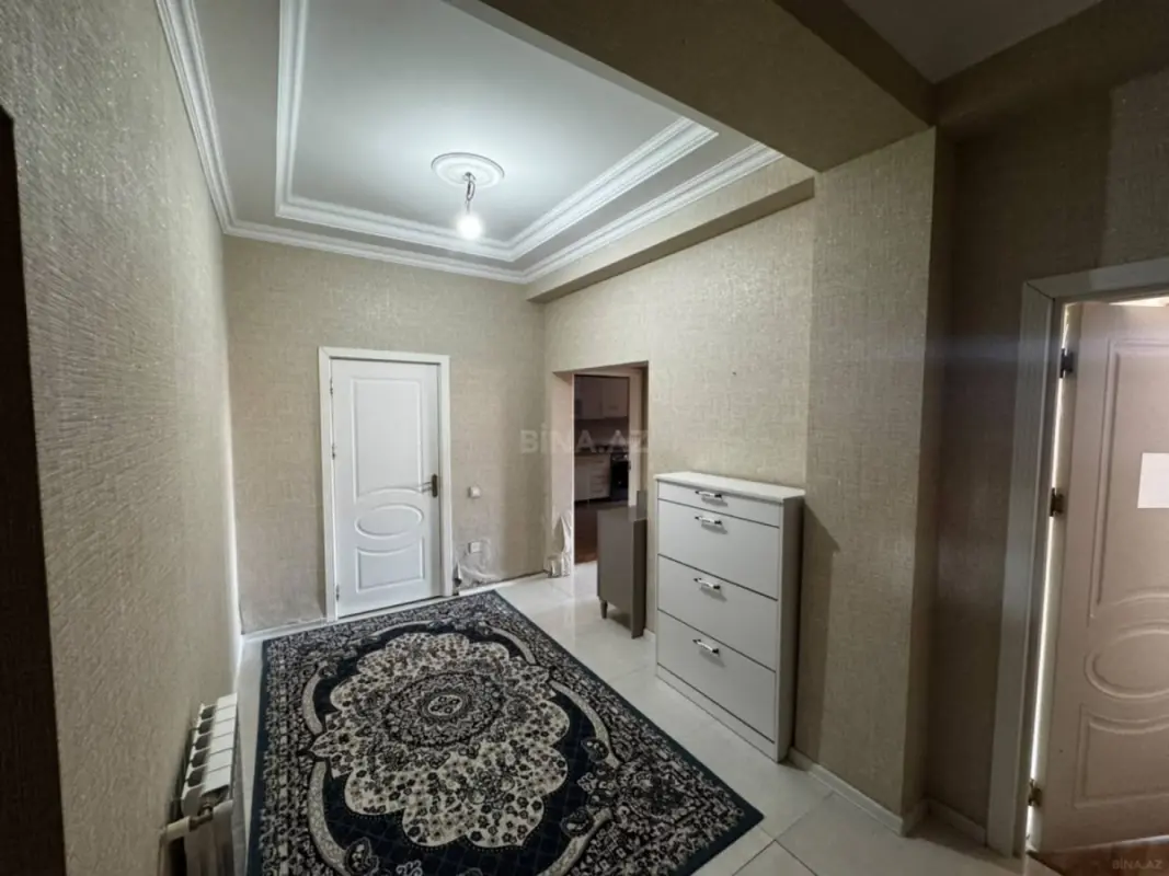 Kirayə verilir 3 otaqlı mənzil 92 m²