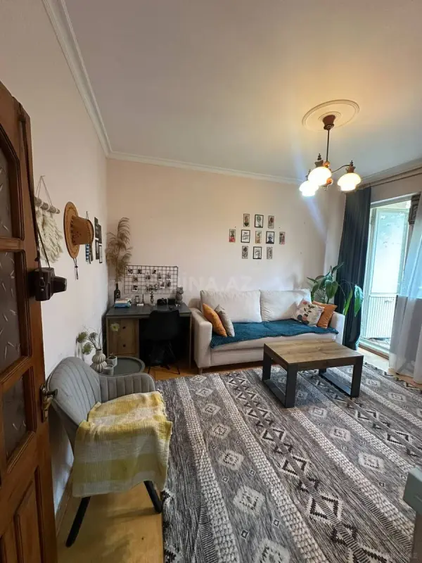 Satılır 2 otaqlı mənzil 45 m²