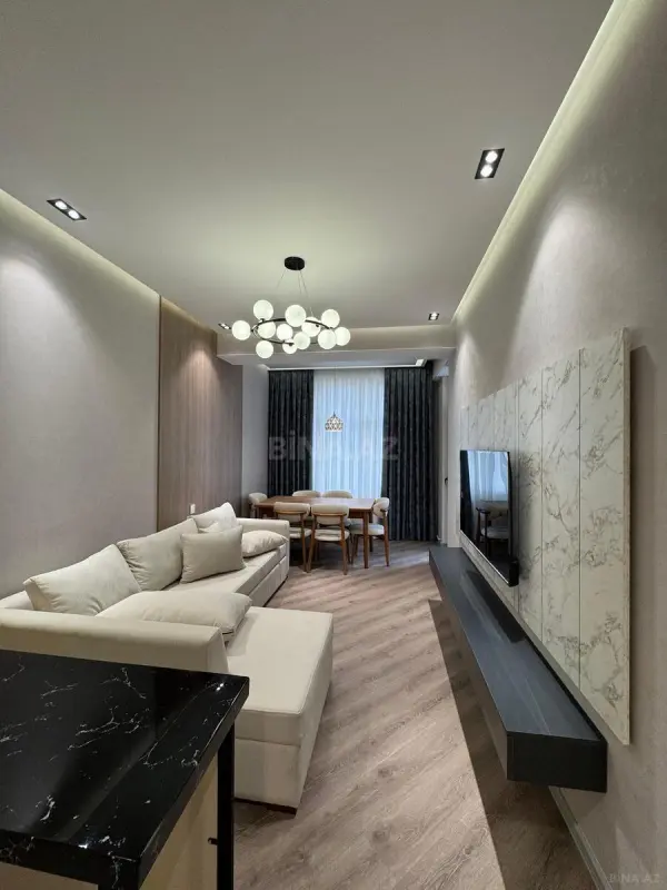 Kirayə verilir 3 otaqlı mənzil 130 m²