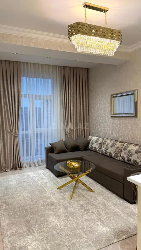 Satılır 2 otaqlı mənzil 62 m²