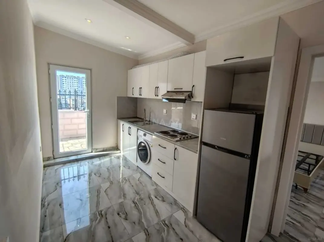 Kirayə verilir 4 otaqlı mənzil 90 m²