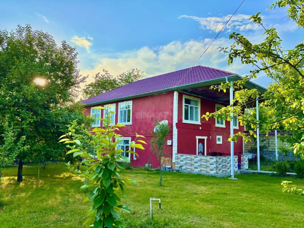 Kirayə verilir 4 otaqlı həyət evi 200 m²