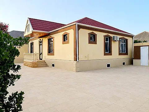 Satılır 3 otaqlı həyət evi 110 m² — Bakı 3 otaq 110.00 m²