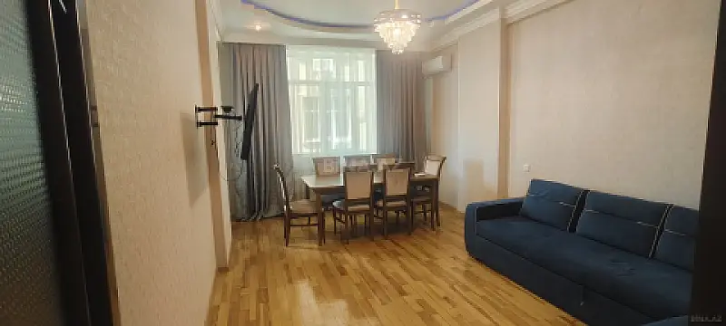Kirayə verilir 3 otaqlı mənzil 120 m² — Bakı, Nərimanov 3 otaq 120.00 m²