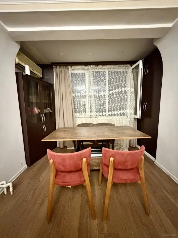 Kirayə verilir 2 otaqlı mənzil 65 m²