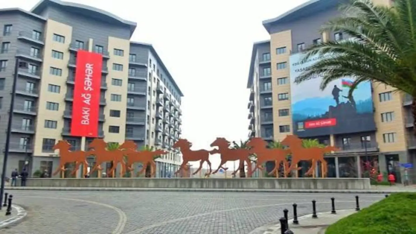 Satılır 1 otaqlı mənzil 50 m²