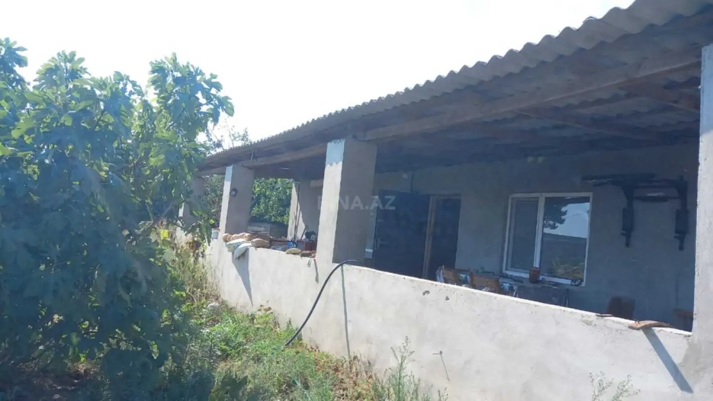 Satılır 3 otaqlı həyət evi 75 m²