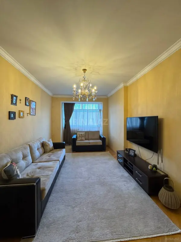 Satılır 4 otaqlı mənzil 98 m²