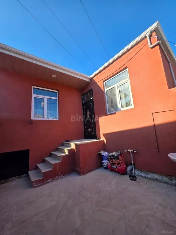 Satılır 1 otaqlı həyət evi 45 m²