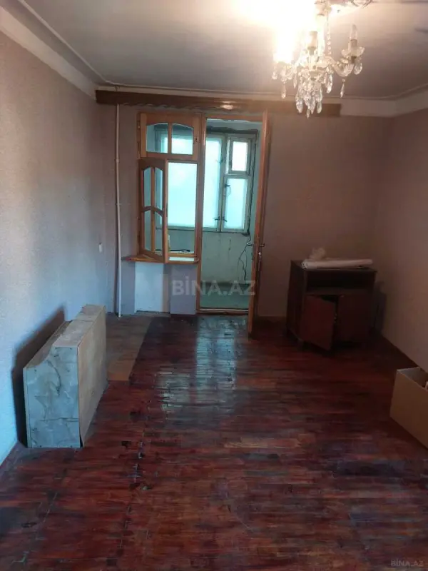 Satılır 1 otaqlı mənzil 35 m²