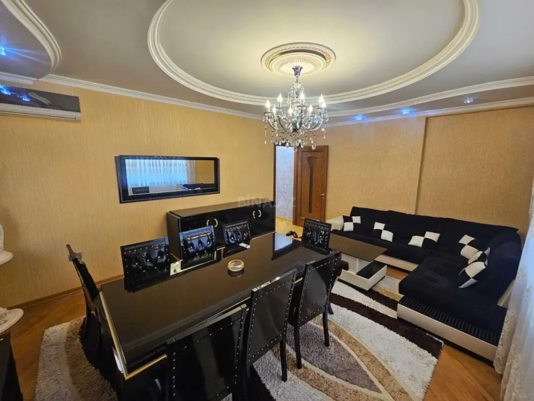 Kirayə verilir 3 otaqlı mənzil 120 m²
