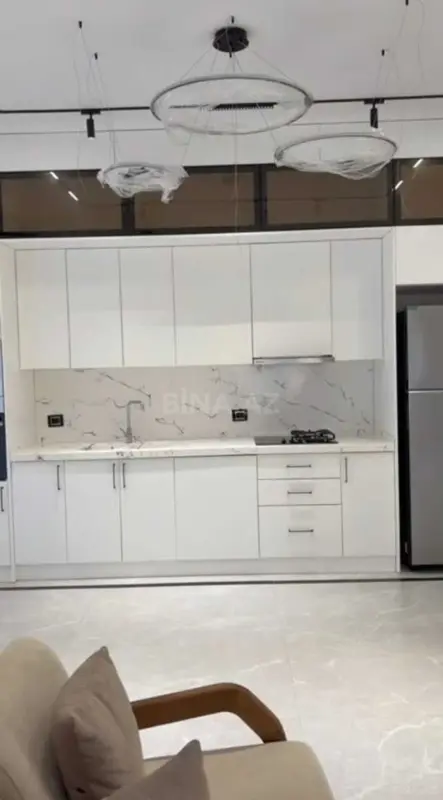 Satılır 4 otaqlı həyət evi 260 m²