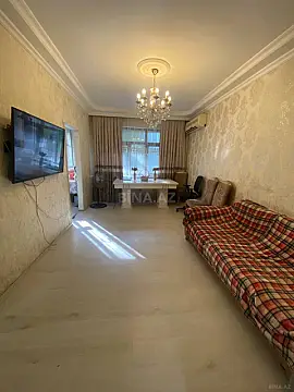 Satılır 3 otaqlı mənzil 65 m² — Bakı, Memar Əcəmi yanı 3 otaq 65.00 m²