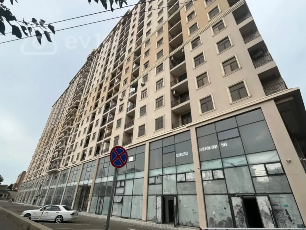 Satılır 2 otaqlı mənzil 70 m²