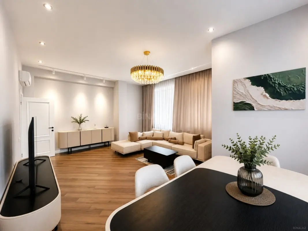 Kirayə verilir 3 otaqlı mənzil 125 m²