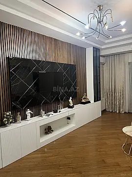 Kirayə verilir 3 otaqlı mənzil 120 m² — Bakı 3 otaq 120.00 m²