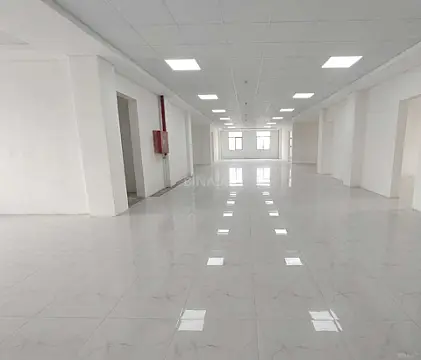 Kirayə verilir 13 otaqlı ofis 530 m² — Bakı 13 otaq 530.00 m²