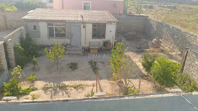 Satılır 2 otaqlı həyət evi 300 m² — Bakı 2 otaq 300.00 m²