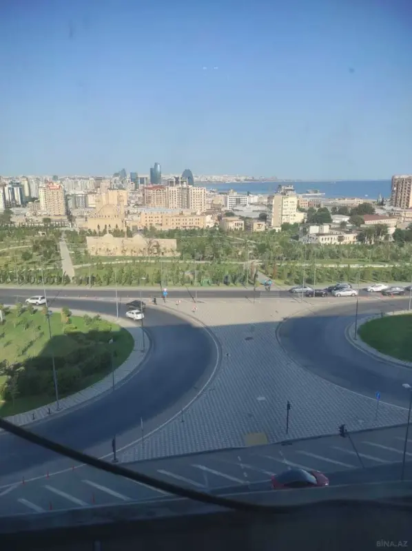 Kirayə verilir 3 otaqlı mənzil 105 m²