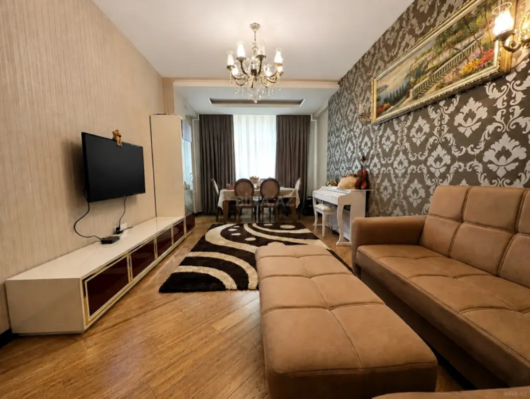 Satılır 2 otaqlı mənzil 63 m²
