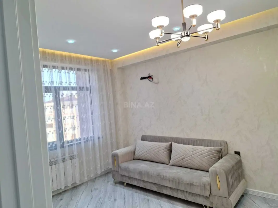 Kirayə verilir 3 otaqlı mənzil 100 m²