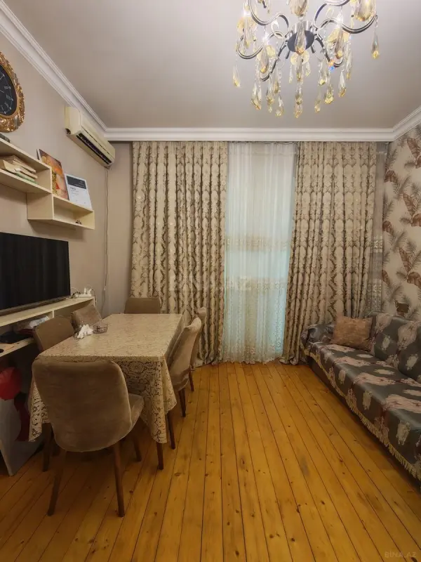 Satılır 1 otaqlı mənzil 36 m²