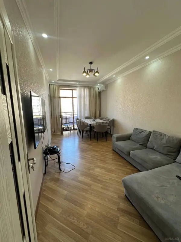 Satılır 2 otaqlı mənzil 53 m²