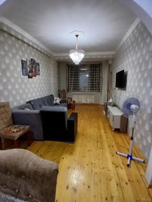 Satılır 2 otaqlı mənzil 63 m²