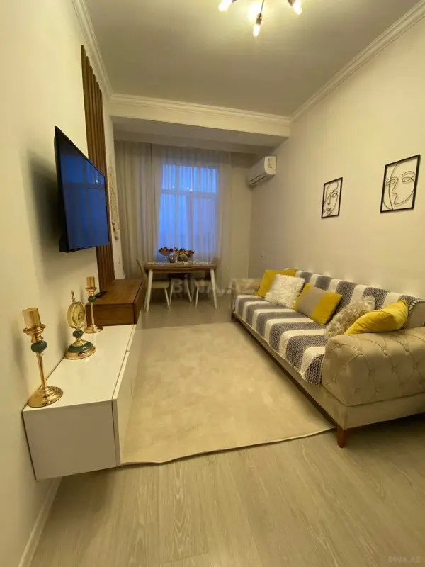 Satılır 2 otaqlı mənzil 54 m²