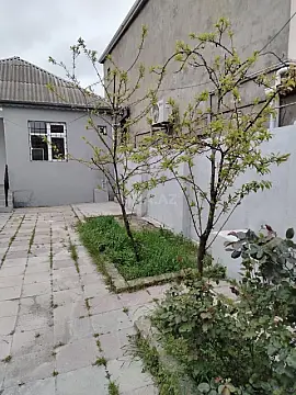Satılır 4 otaqlı həyət evi 100 m² — Bakı 4 otaq 100.00 m²