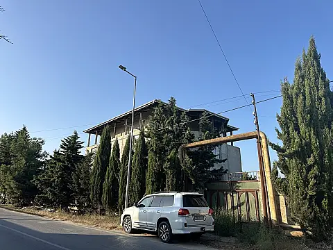 Satılır 7 otaqlı həyət evi 675 m² — Bakı 7 otaq 675.00 m²