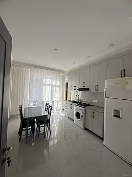 Kirayə verilir 2 otaqlı mənzil 79.5 m² — Bakı 2 otaq 79.50 m²