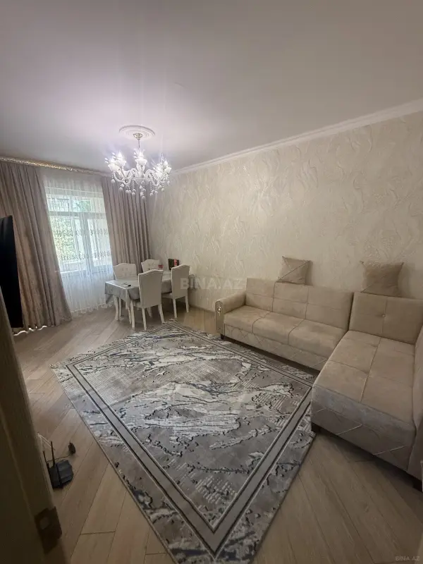 Kirayə verilir 2 otaqlı mənzil 55 m²