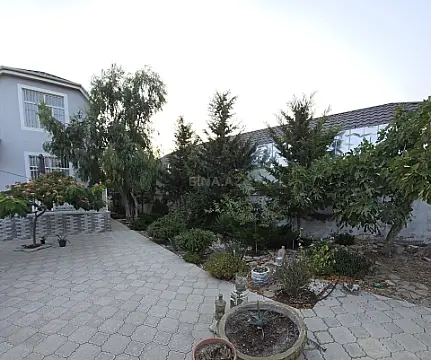 Satılır 5 otaqlı həyət evi 200 m² — Bakı 5 otaq 200.00 m²