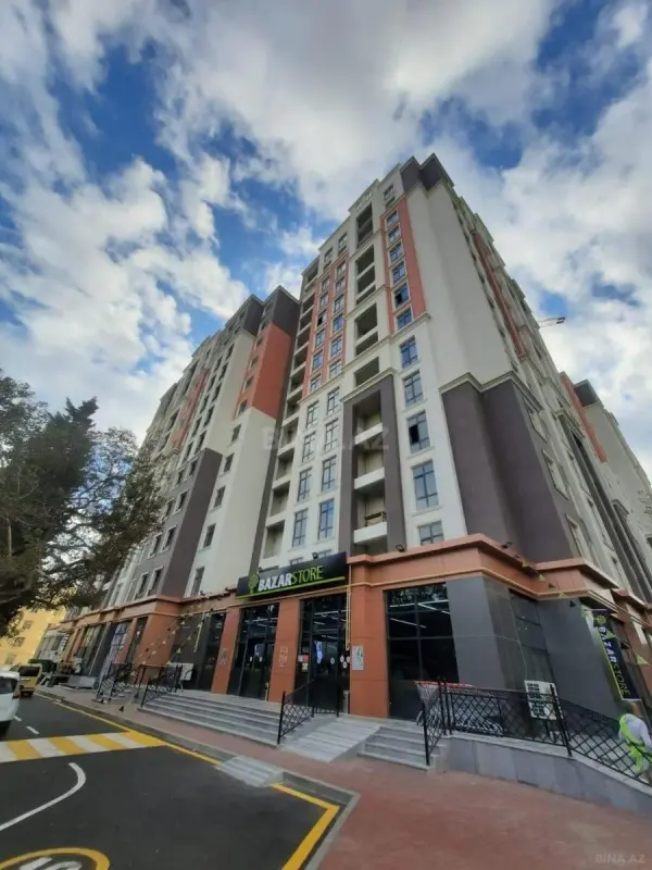 Satılır 2 otaqlı mənzil 95 m²