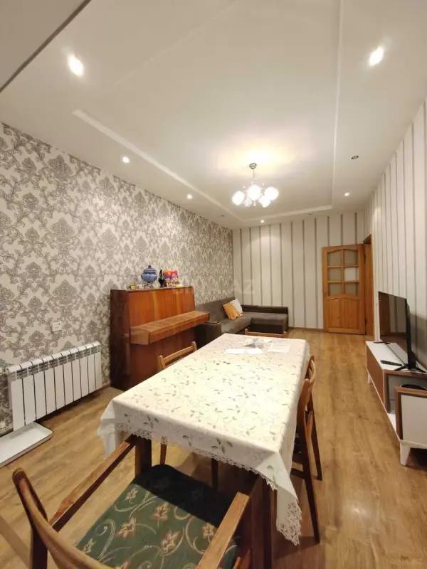 Satılır 3 otaqlı mənzil 63 m²