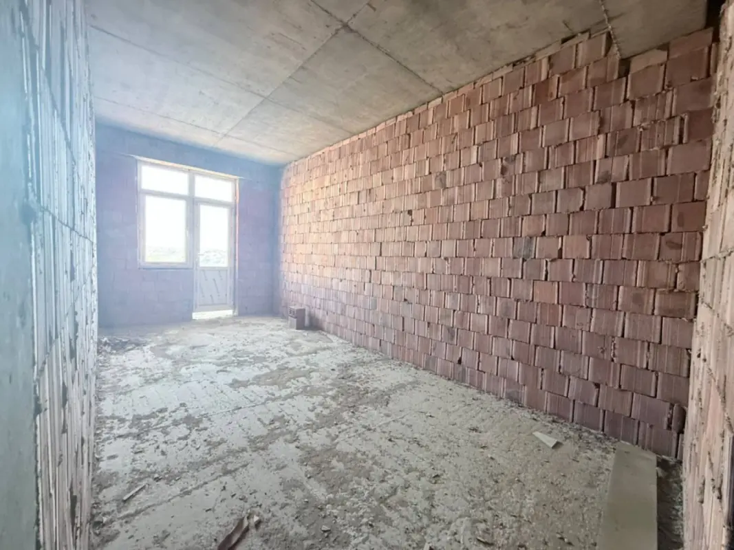Satılır 3 otaqlı mənzil 94 m²