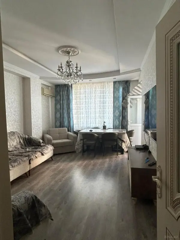Satılır 3 otaqlı mənzil 75 m²