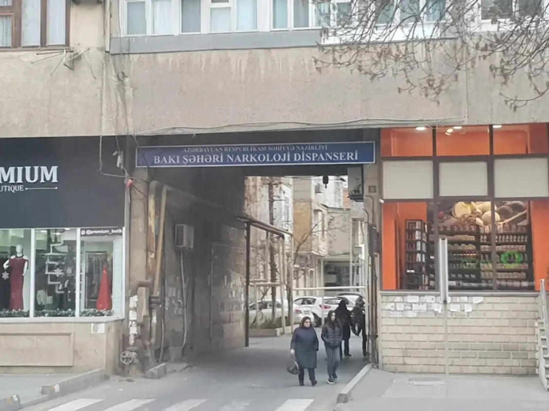 Satılır qaraj 35 m²